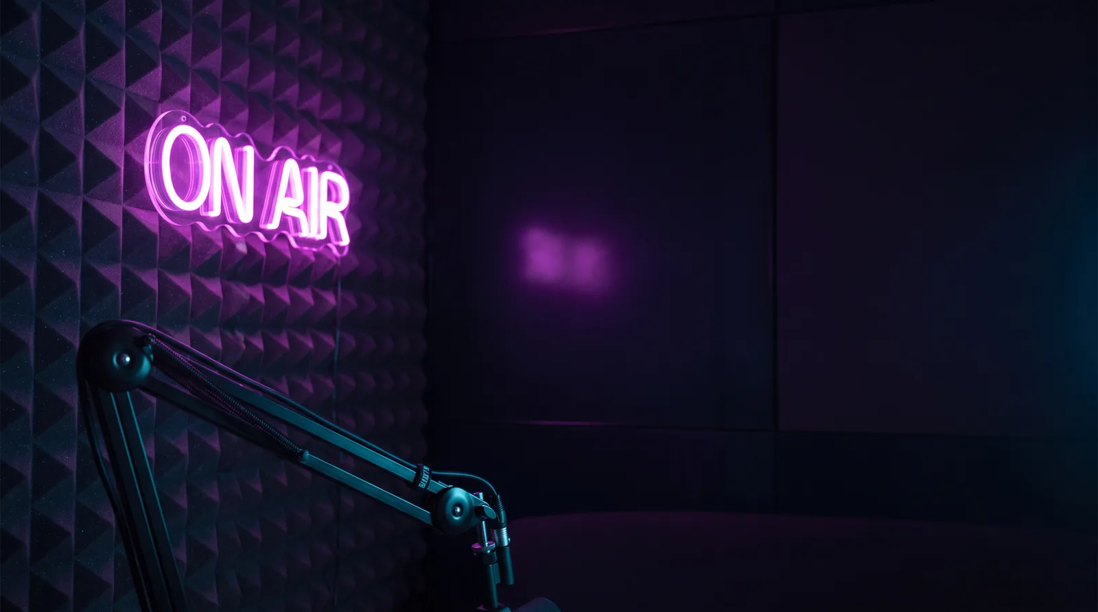 Broadcast Booth: a Mac desktop for streamers & creators by DesignMyMac